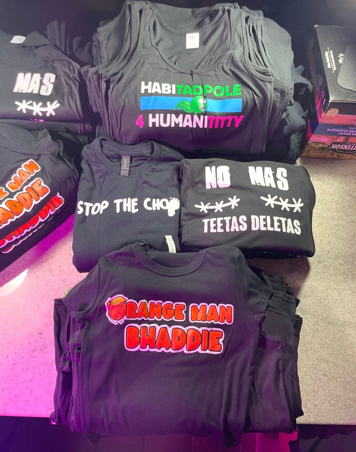 No Mas Teetas Deletas (Short Sleeve T-Shirt)